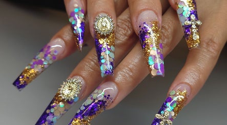 Celeste's Nail Studio, bilde 2