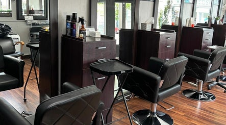 Fekaso Hair Salon imaginea 2