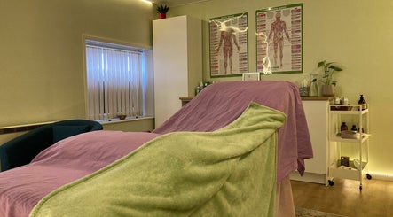 Jacaranda Massage Therapy billede 2