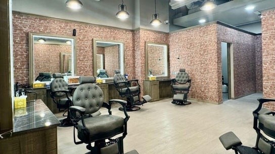 Vintage Men's Spa Al Raha Mall
