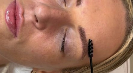 Close-up of eyebrow grooming at Emily Jane PMU & Brows in Truro, England, GB.