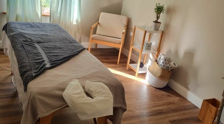 Amelia Balding Massage Home Clinic – obraz 3