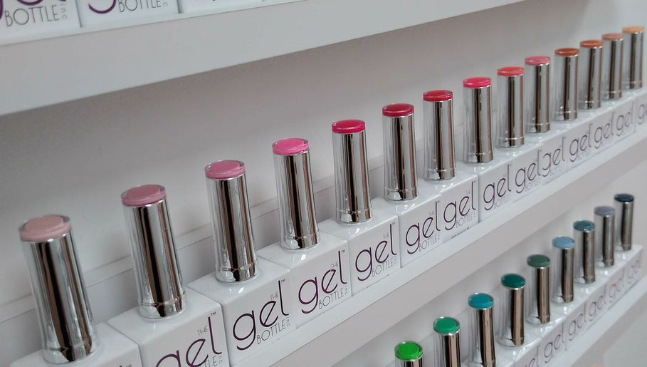 The Rosy Nail Room image 1