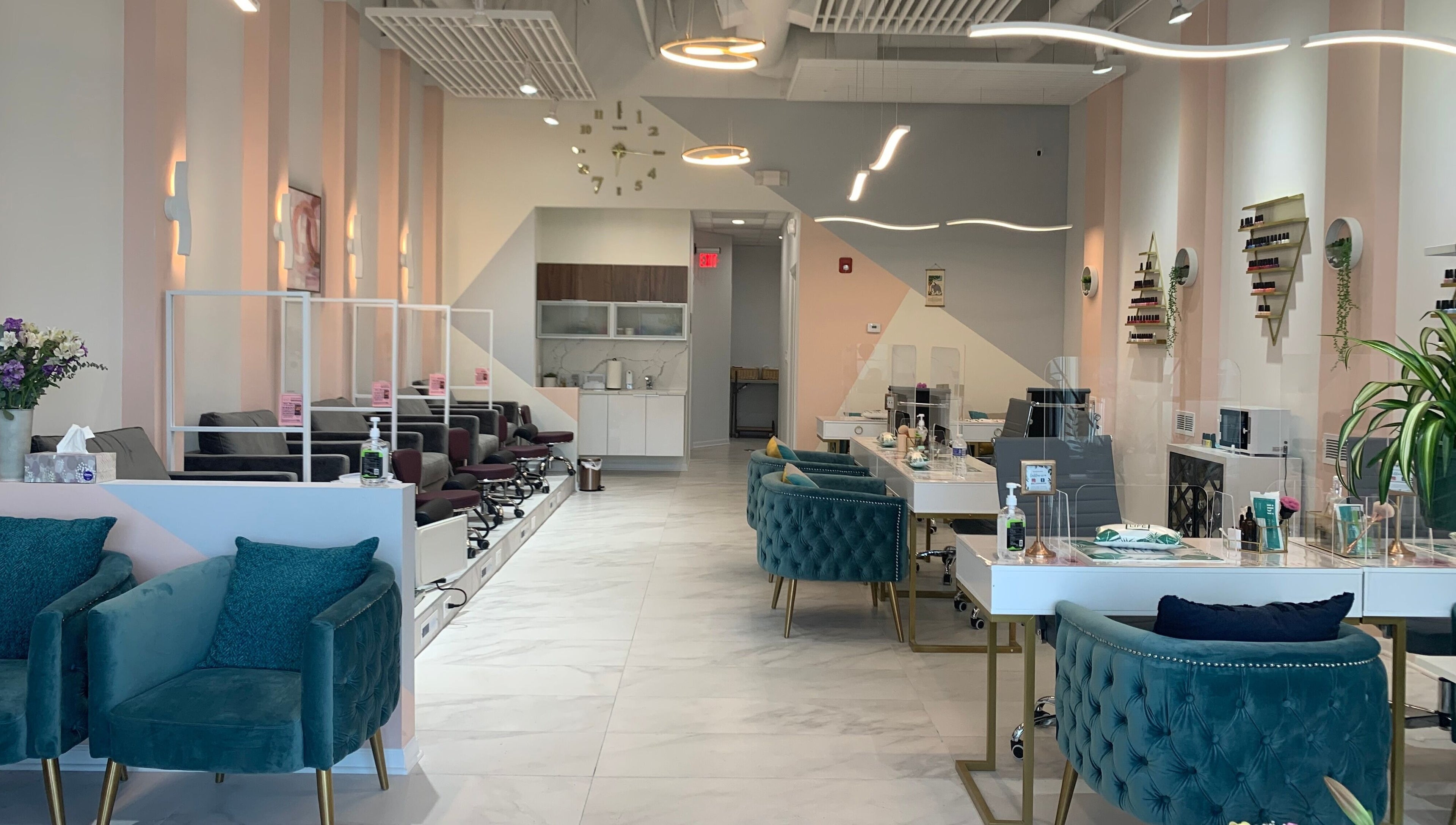 Elegant interior of Bellaviva LLC, a beauty venue in Aurora, Illinois, US with plush seating and modern decor.