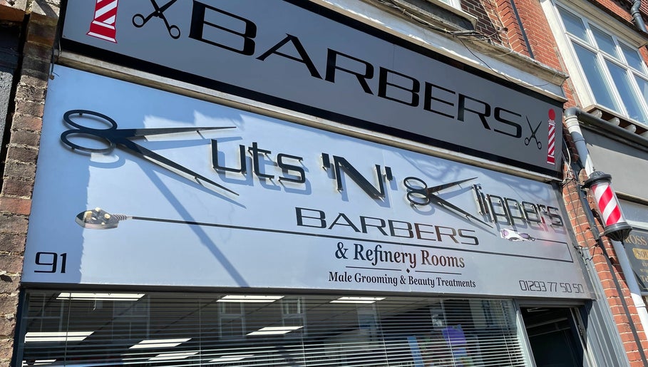 (Haircuts) Cuts ‘N’ Clippers Barbers imagem 1