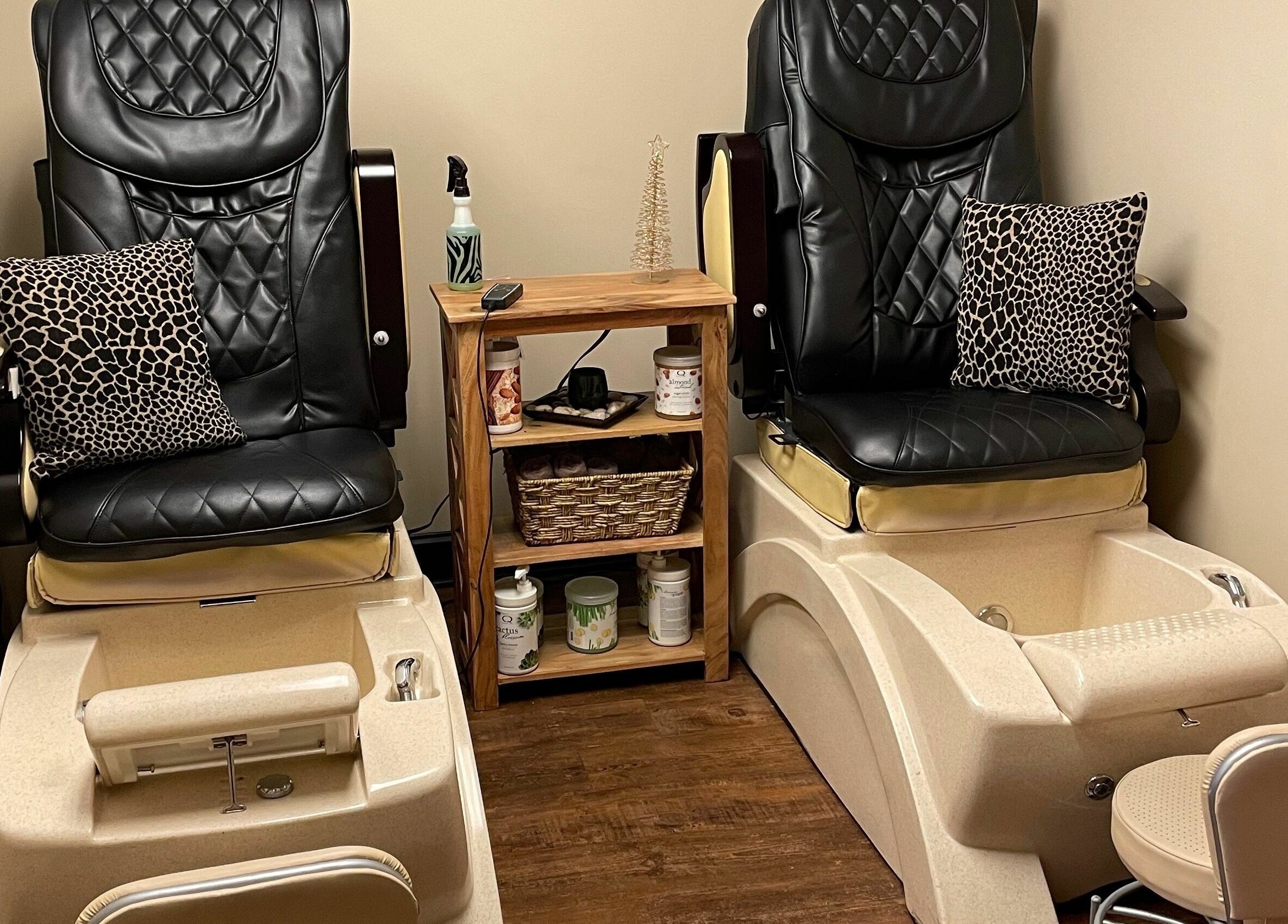 Luxurious pedicure chairs at Shear Expression, Newton, New Jersey, US. Perfect for relaxation and pampering.