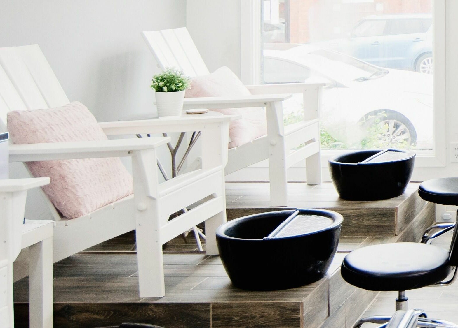 Relaxing pedicure chairs at Flo Aesthetics Nails Laser in Hamilton, Ontario, CA, offering serene nail services.