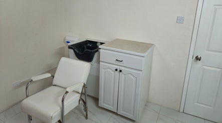 Elegantly Blessed Hair Studio image 2