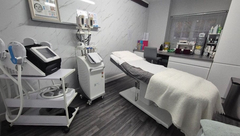 Evesham Aesthetics Clinic 1paveikslėlis