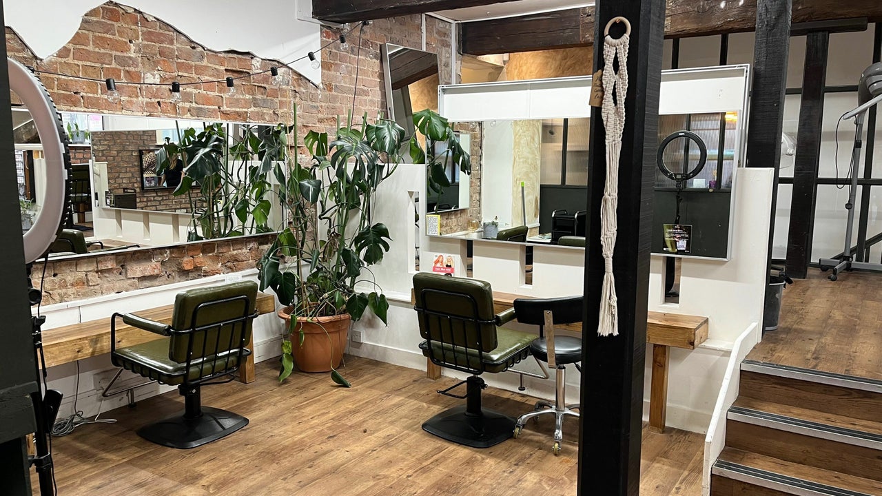 Best salons for hair extensions Near Me in Liverpool Fresha