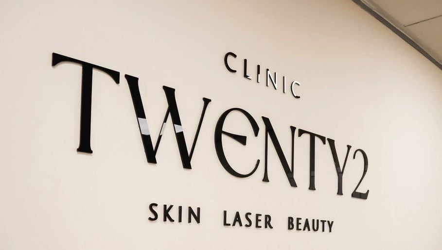 Clinic Twenty2 | Laser Hair Removal | Tattoo Removal | Skin Rejuvenation | Cardiff – obraz 1