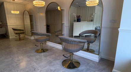 Blossom Salon