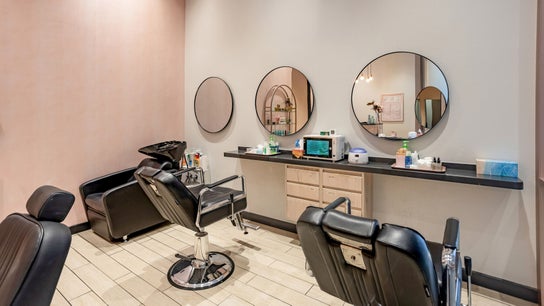 Grace Beauty and Threading - Westfield Coomera