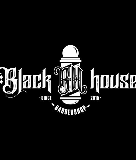 Black House Barber (Cd. del Valle) – obraz 2
