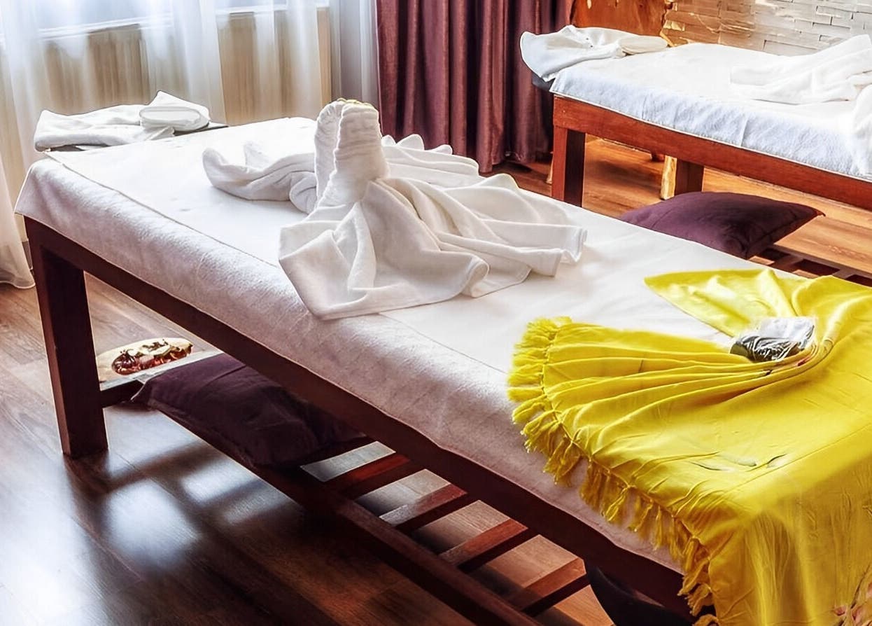 Tranquil massage beds at Bali Temple Spa in București, București, RO, inviting relaxation and rejuvenation.