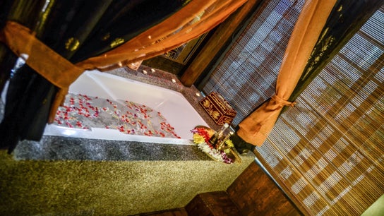 Nur Taj Spa and Beauty (Ladies Spa)