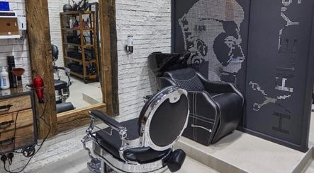 Harleys Gents Salon - Springs