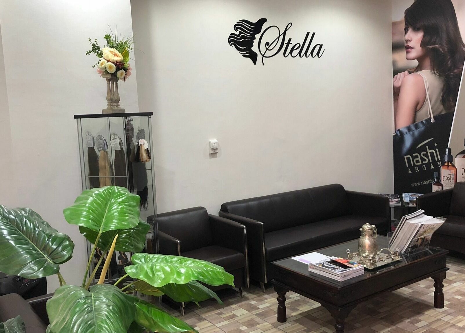 Stylish lounge at Stella Beauty Salon, featuring elegant seating and decor in Dubai, Dubai, AE.