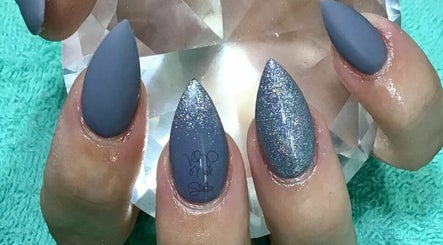VIP Nail Studio 20 image 3