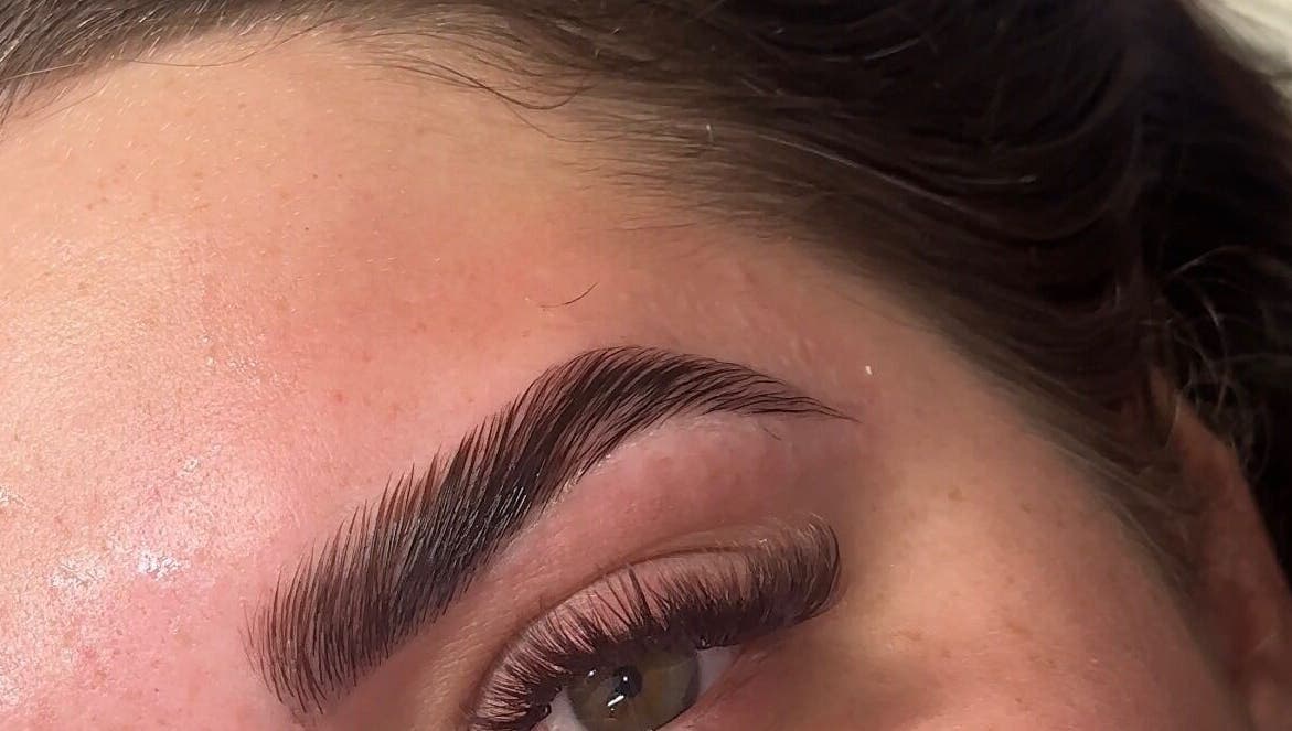 Flawless eyebrow and lash styling by Taylor Smith- Lash and Brow Artist, Worksop, England, GB.