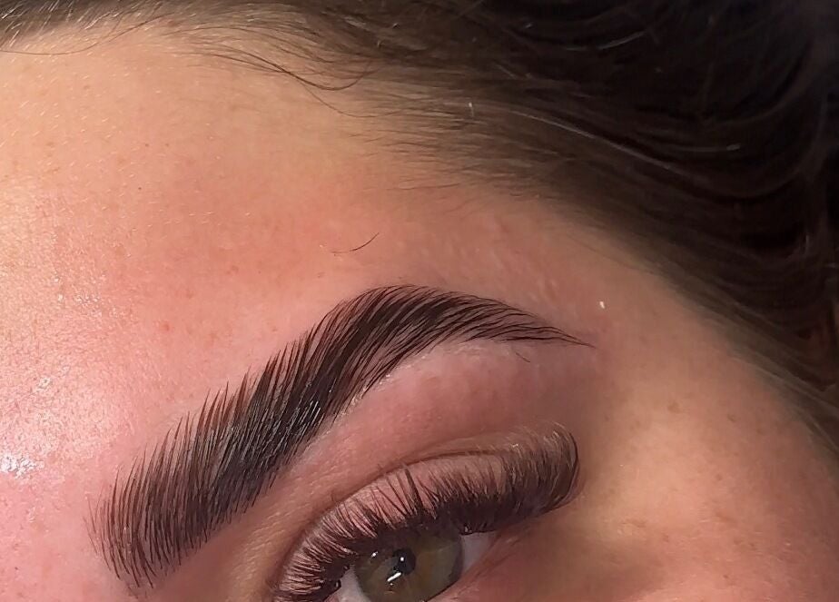 Flawless eyebrow and lash styling by Taylor Smith- Lash and Brow Artist, Worksop, England, GB.