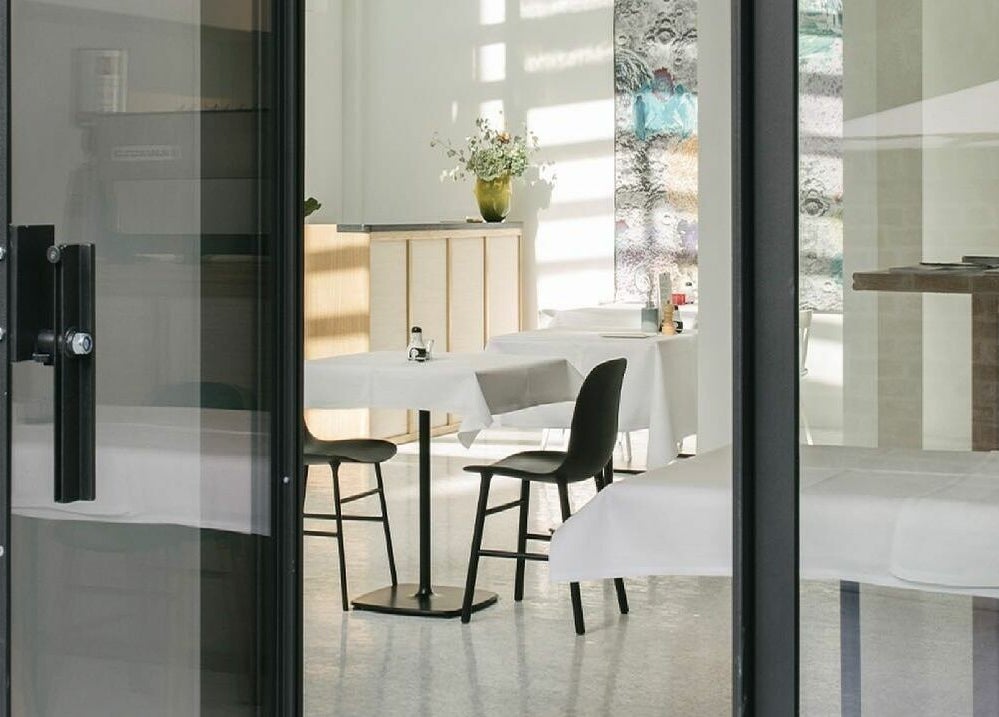 Tranquil interior of Sanctum Spa, Maastricht, Limburg, NL, showcasing modern decor and natural light.