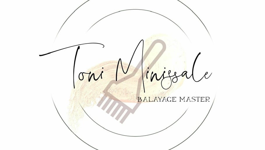 Toni Minissale Blonding Specialist image 1