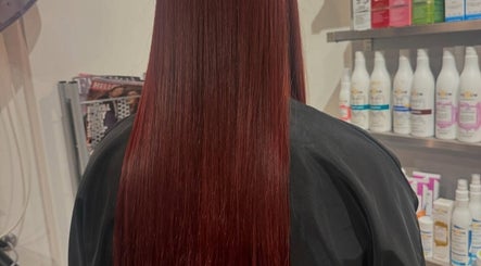 Flappers Hairdressers изображение 3