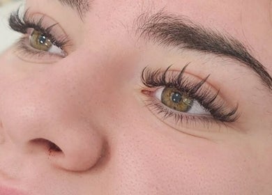 Close-up of lush lashes from I Dream of Lashes, Melbourne, Victoria, AU.