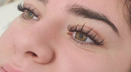 Close-up of lush lashes from I Dream of Lashes, Melbourne, Victoria, AU.