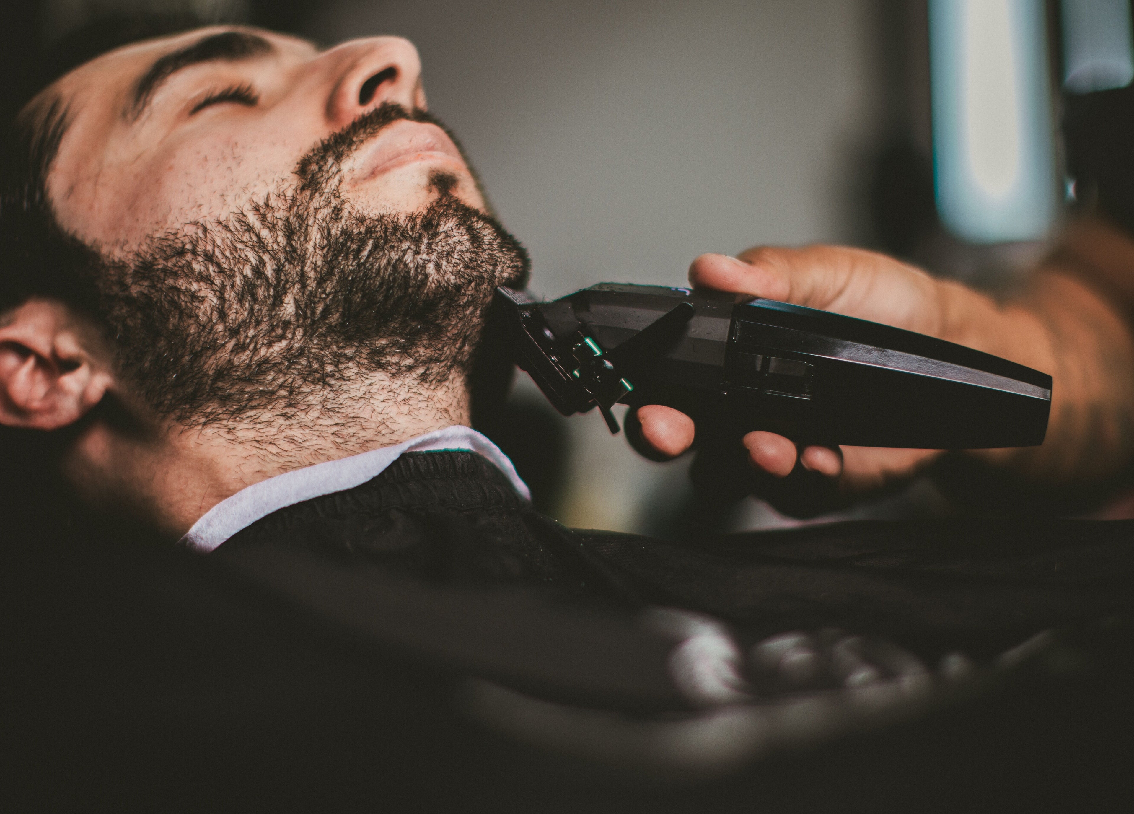 Close-up of beard trim at Barbería H in Tijuana, Baja California, MX.