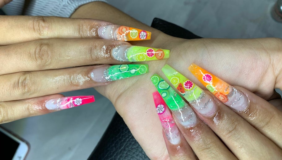The Nail Finesser image 1
