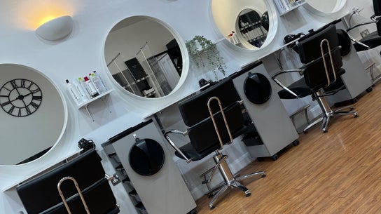 Nu Yu Hair Salon