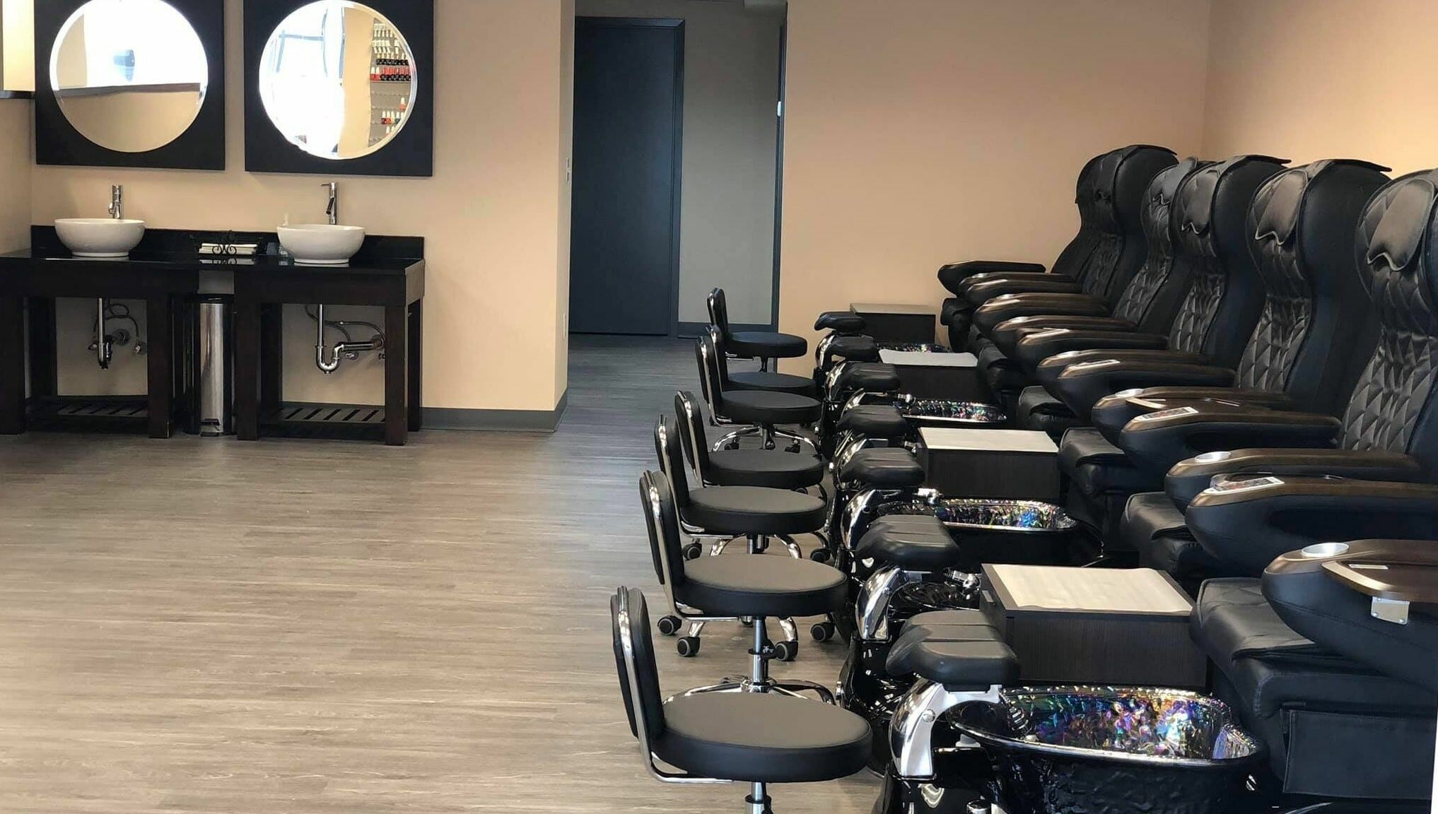 Comfortable salon seating at Orange Nail Studio in Beverly, Massachusetts, US offering top-notch nail services.