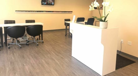 Εικόνα Orange Nail Studio 3