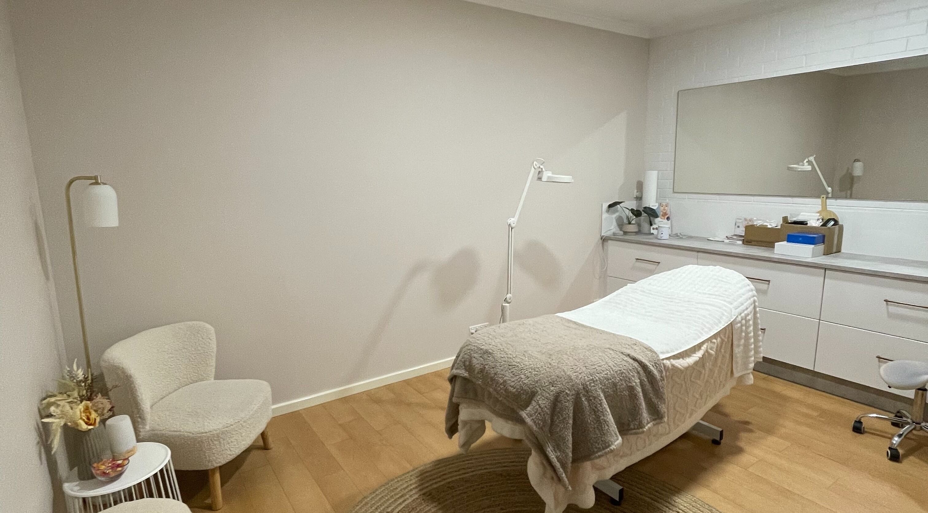 Elegant treatment room at The Skin Edit - Wanneroo, Wanneroo, Western Australia, AU. Cozy and inviting ambiance.