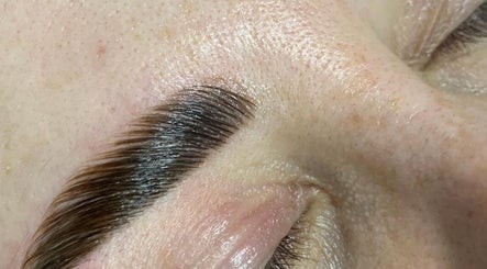 Perfectly shaped eyebrow after styling at Get Nails & Lashes in Whittlesey, GB.