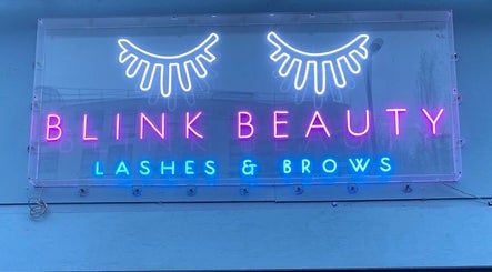 Blink Beauty Lashes Boutique image 3