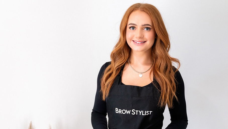 Charlotte Luxon Brow Stylist welcomes you in Forres, Scotland, GB with top-notch beauty services.