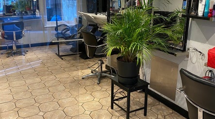Image de Pasquale Hairdressers Limited 2