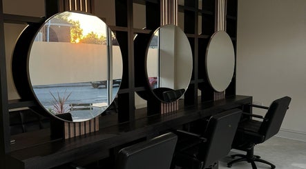Raine Hair and Beauty
