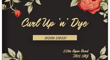 Curl Up ‘N’ Dye