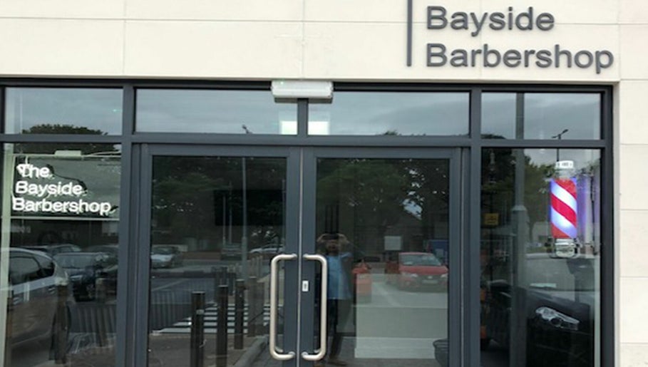 The Bayside Barbershop imaginea 1