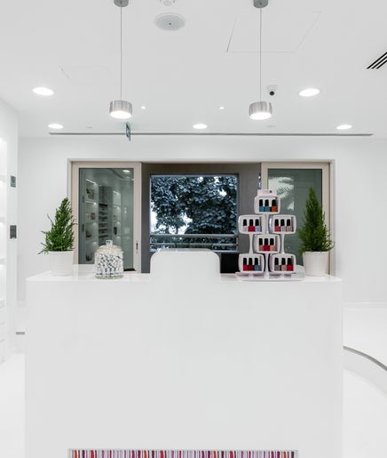 N.Bar - Grosvenor House image 2