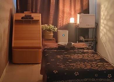 Najah Spa serene room with massage bed, Senawang, Negeri Sembilan. Relaxing ambiance at Spa & Salon Wanita Seremban, MY.