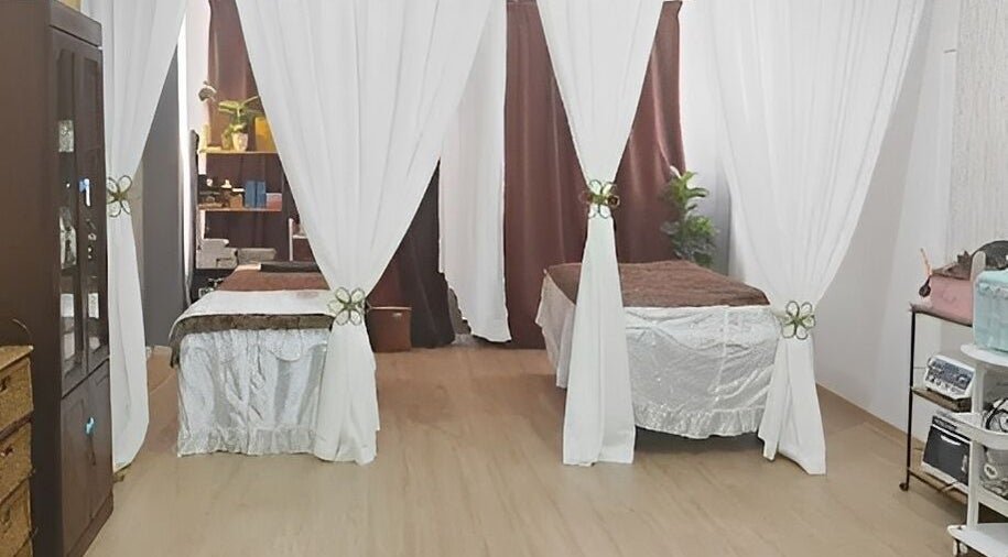 Relaxing treatment beds at Najah Spa - Spa & Salon Wanita Senawang, Seremban, Negeri Sembilan, MY.