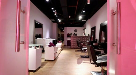 BerryCut Beauty Salon image 2