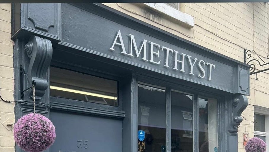 Amethyst Hair & Beauty Salon imaginea 1