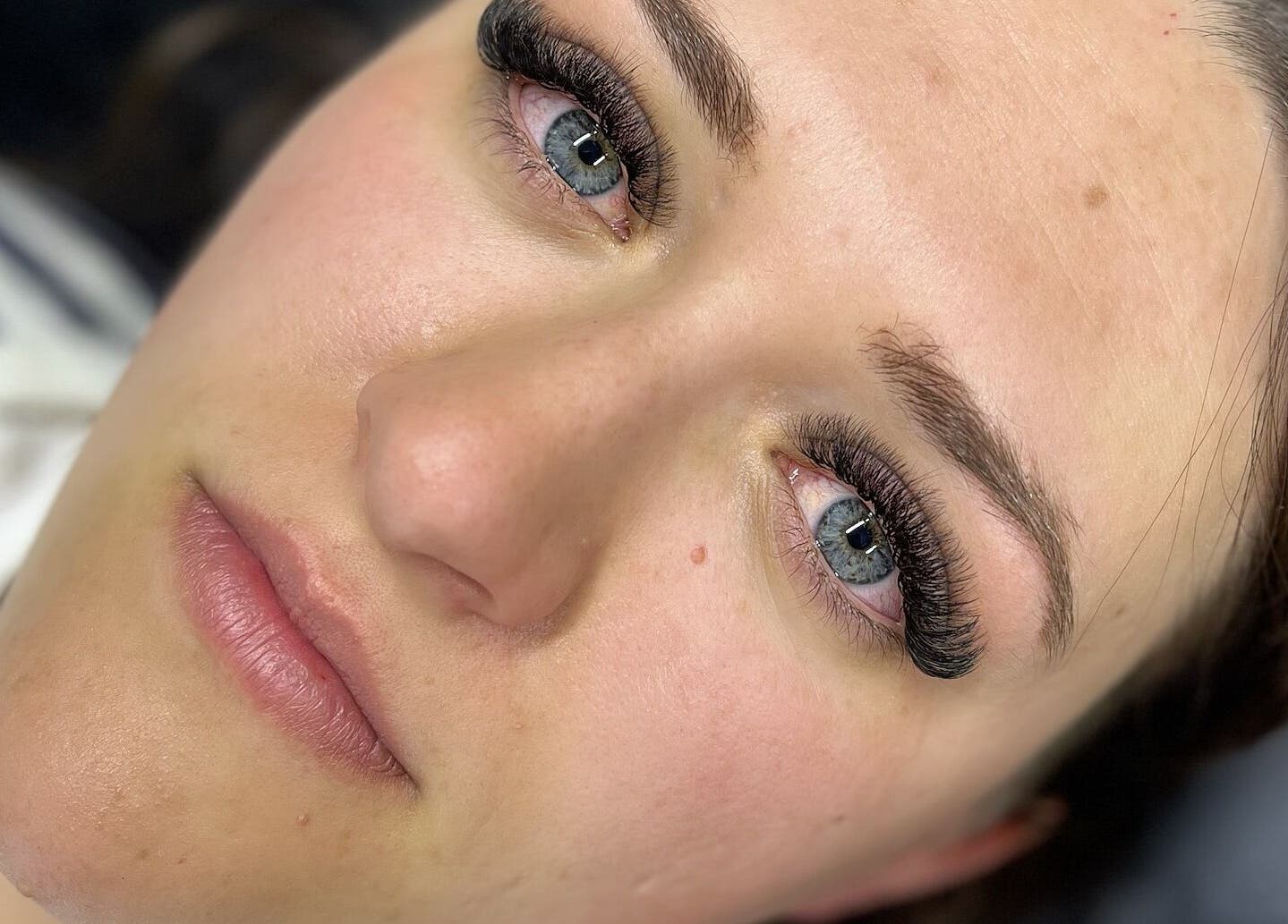 Close-up of eyelash extensions at Lené Naudé PMU & Aesthetics in Benoni, Gauteng, ZA.