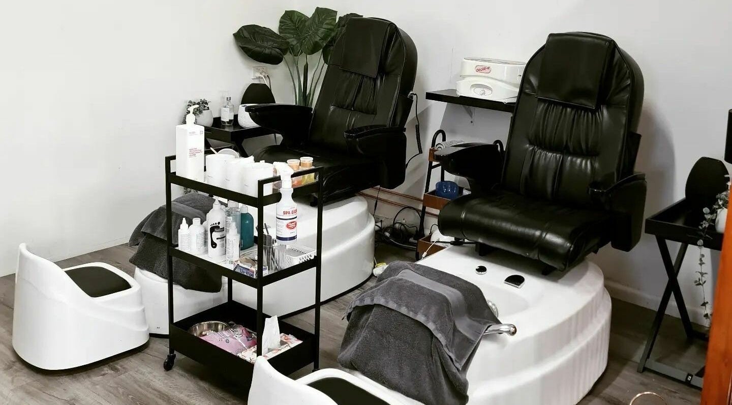 Relax in luxury at Eye Spy Beauty in Cowra, New South Wales, AU with premium black leather spa chairs for ultimate comfort.